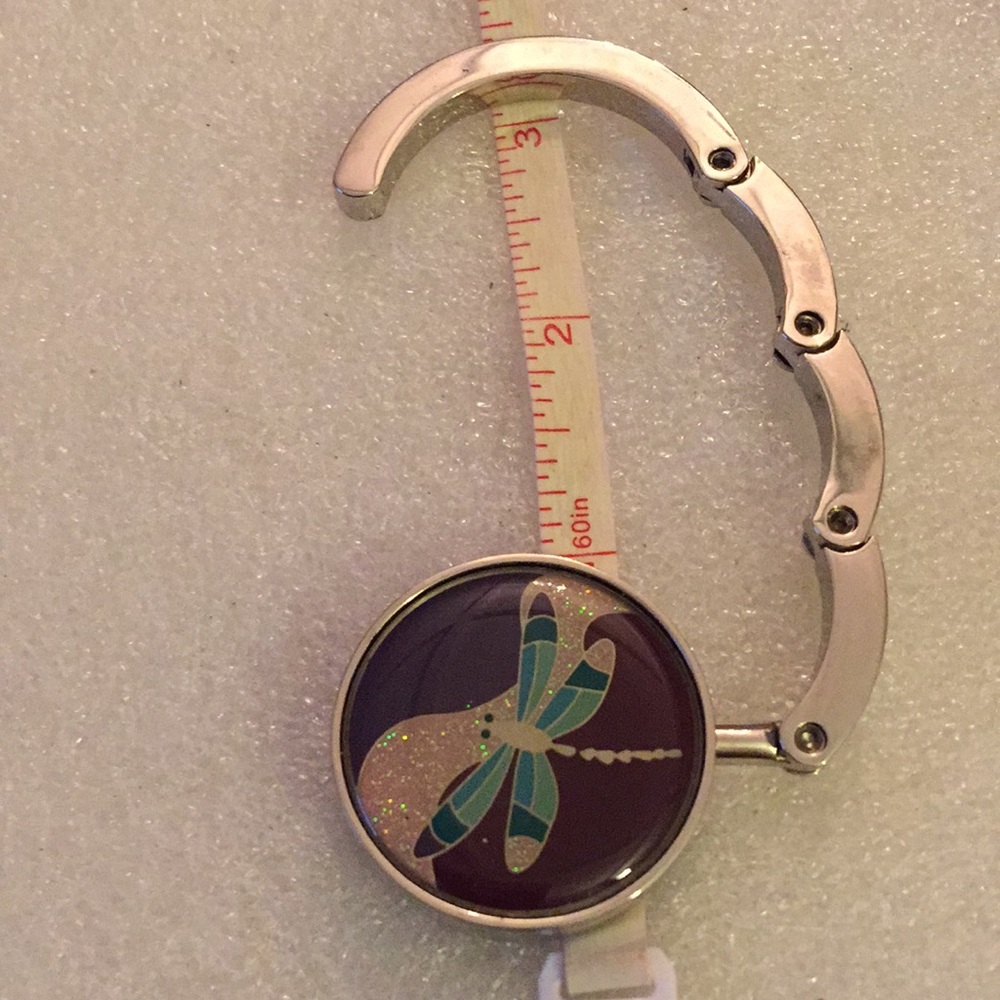 Hanger - Picture 4 of 4